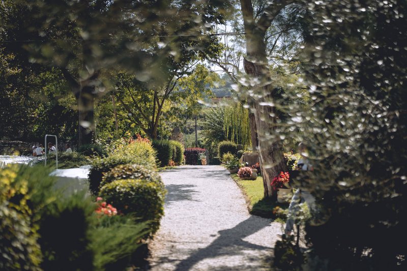 Percorsi e dettagli del giardino dell’Abbazia
