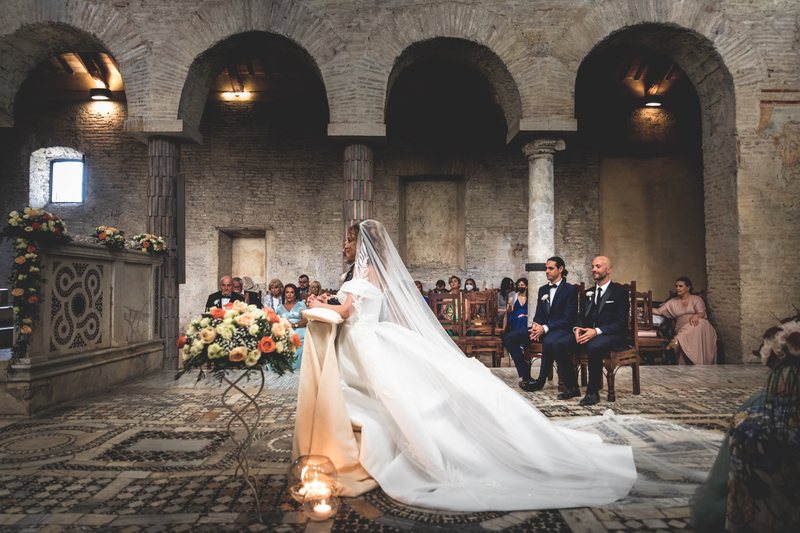 La cerimonia nella chiesa dell’Abbazia