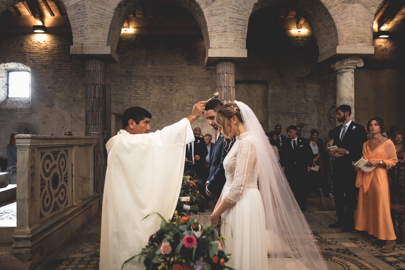 La cerimonia nella chiesa dell’Abbazia